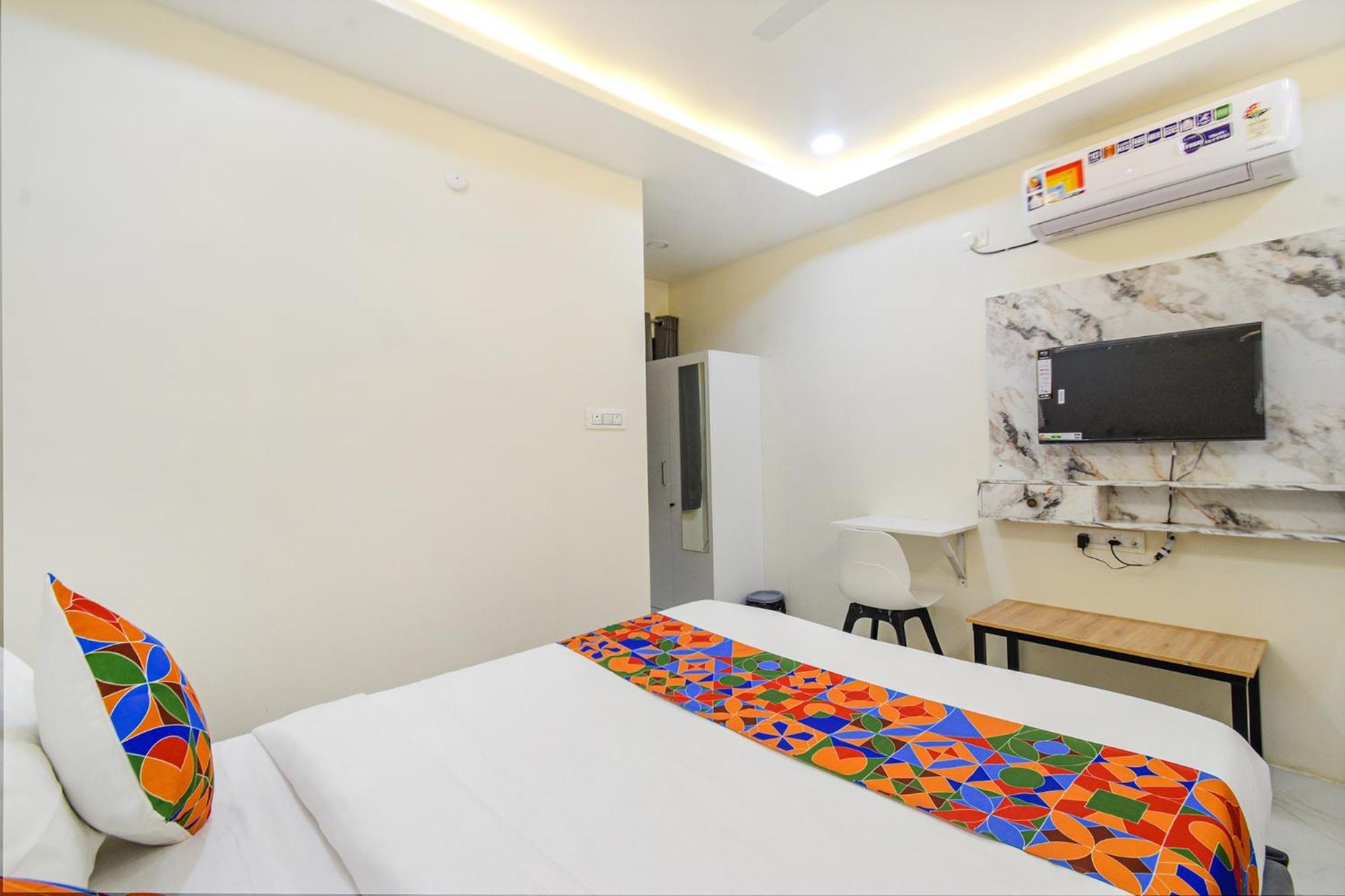 Fabhotel Ssr Ikon Suites - Nr Hyderabad Central University, Kondapur Luaran gambar