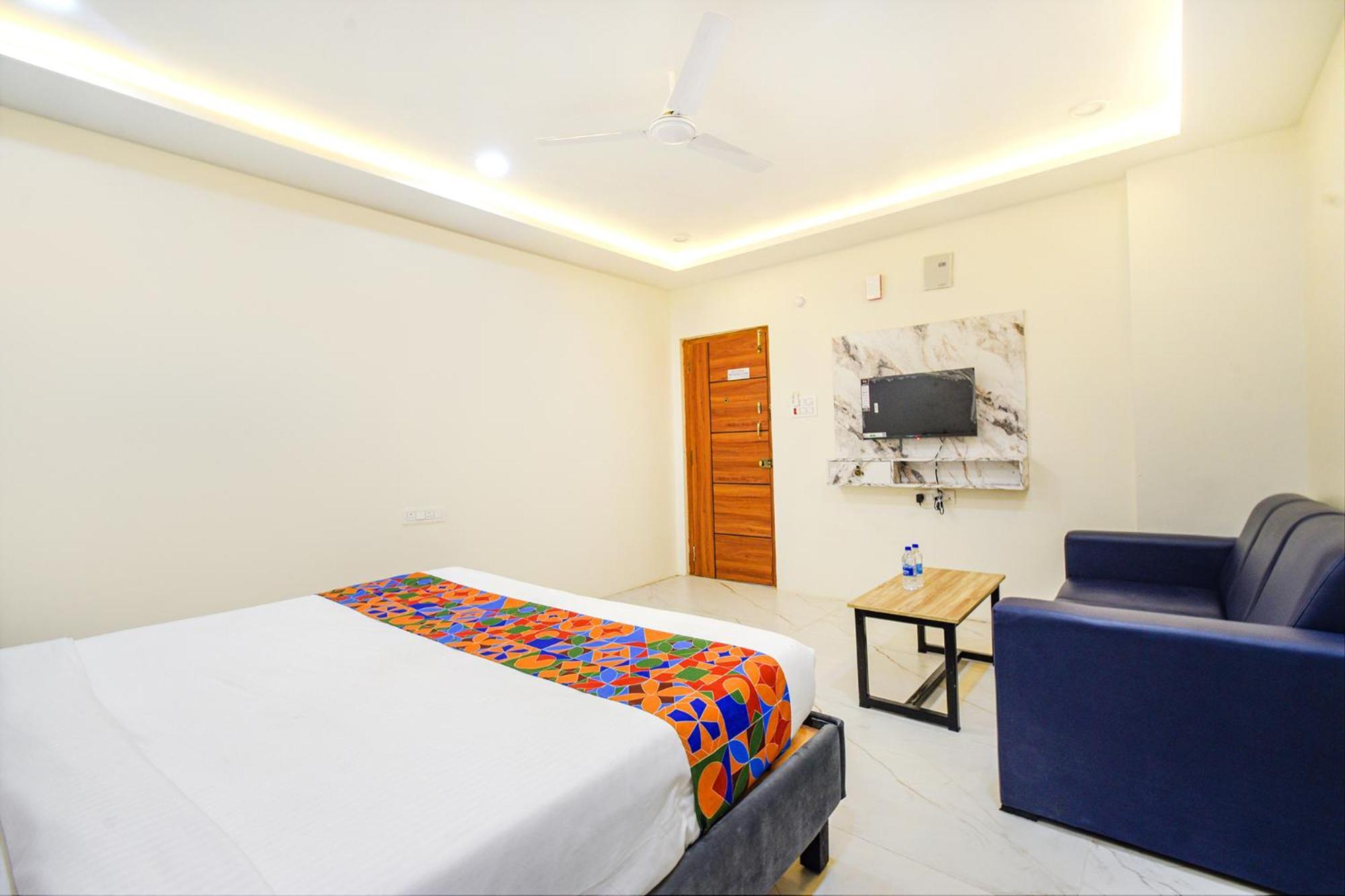 Fabhotel Ssr Ikon Suites - Nr Hyderabad Central University, Kondapur Luaran gambar