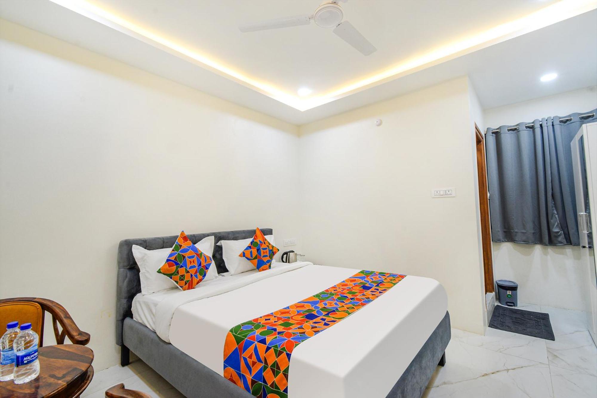 Fabhotel Ssr Ikon Suites - Nr Hyderabad Central University, Kondapur Luaran gambar